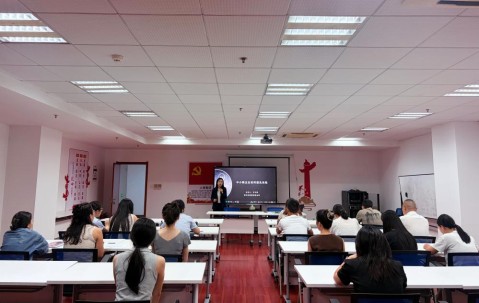 宏昊动态｜支招企业清欠防呆账，王文静律师为富阳创新创业产业园开展专题授课
