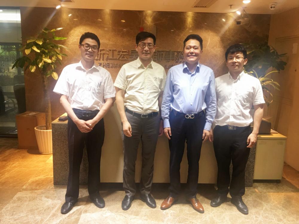 微信图片_20180525093353_副本.jpg