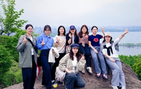宏昊动态｜律步青山，法润心途——宏昊所婚姻家事业务部春日徒步暨学习分享会圆满举行