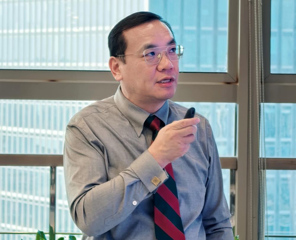 郑毓秋_副本.jpg 郑毓秋_副本.jpg