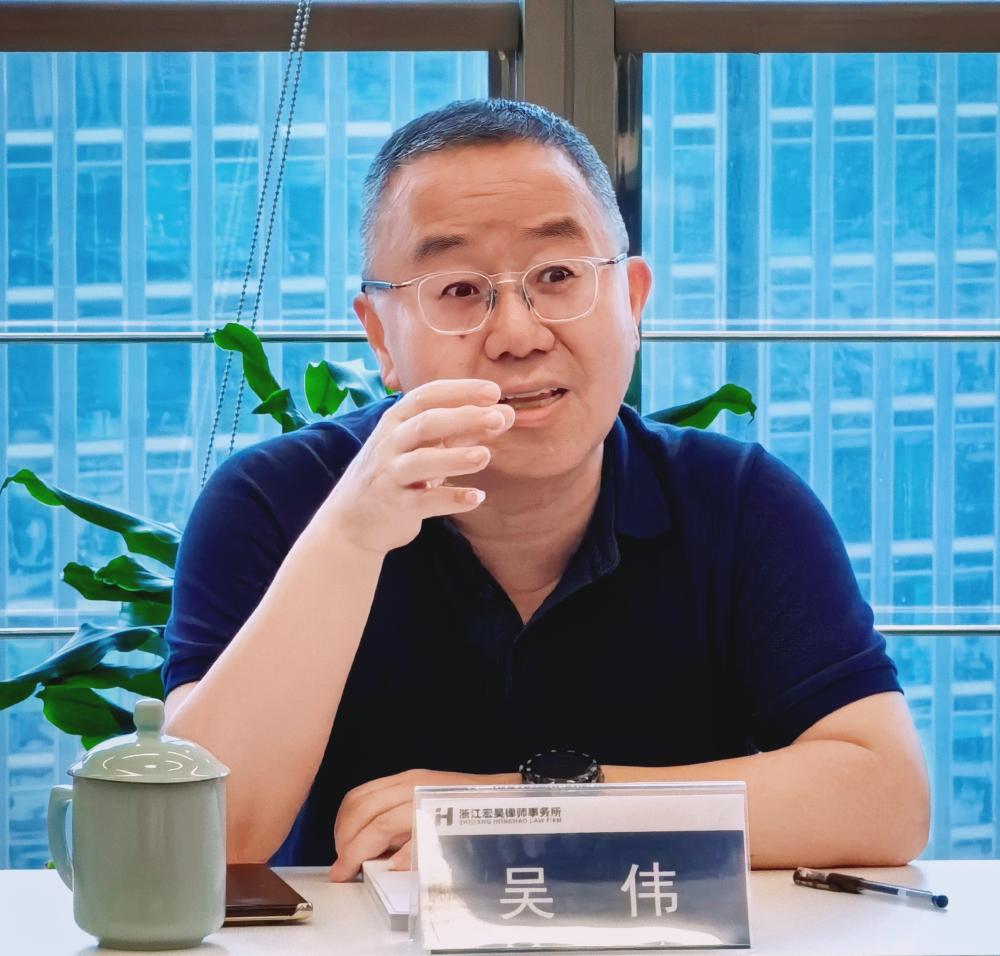 吴伟_副本.jpg 吴伟_副本.jpg