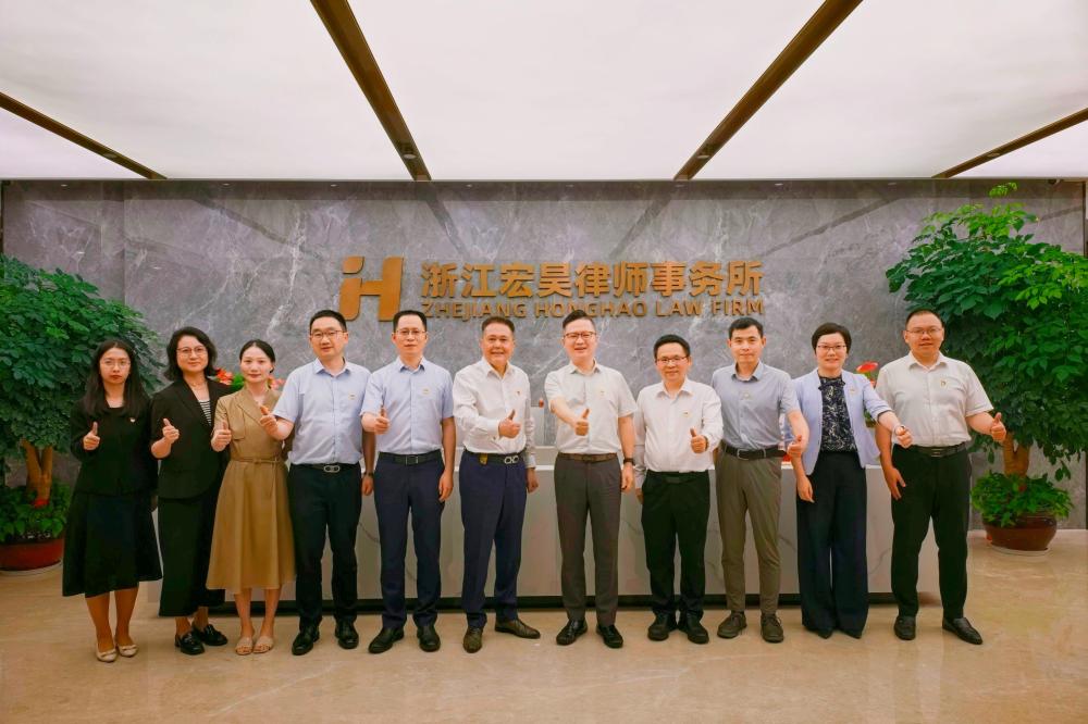合照2_副本.jpg 合照2_副本.jpg
